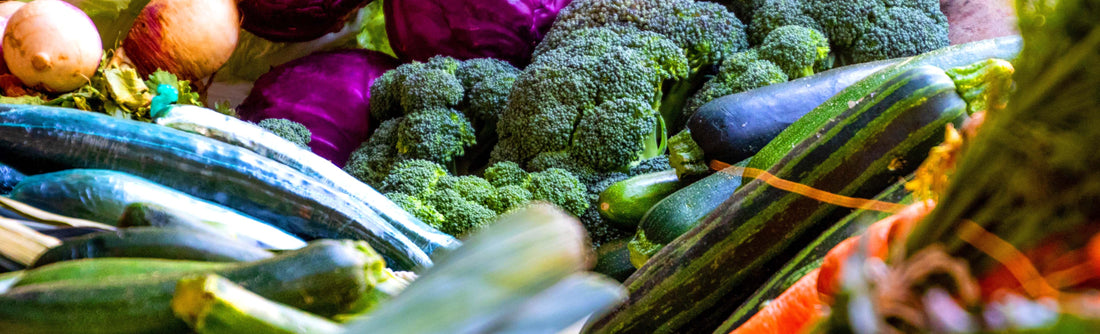 Econome, éplucheur et rasoir à légumes, comment bien choisir ? - Fackelmann France