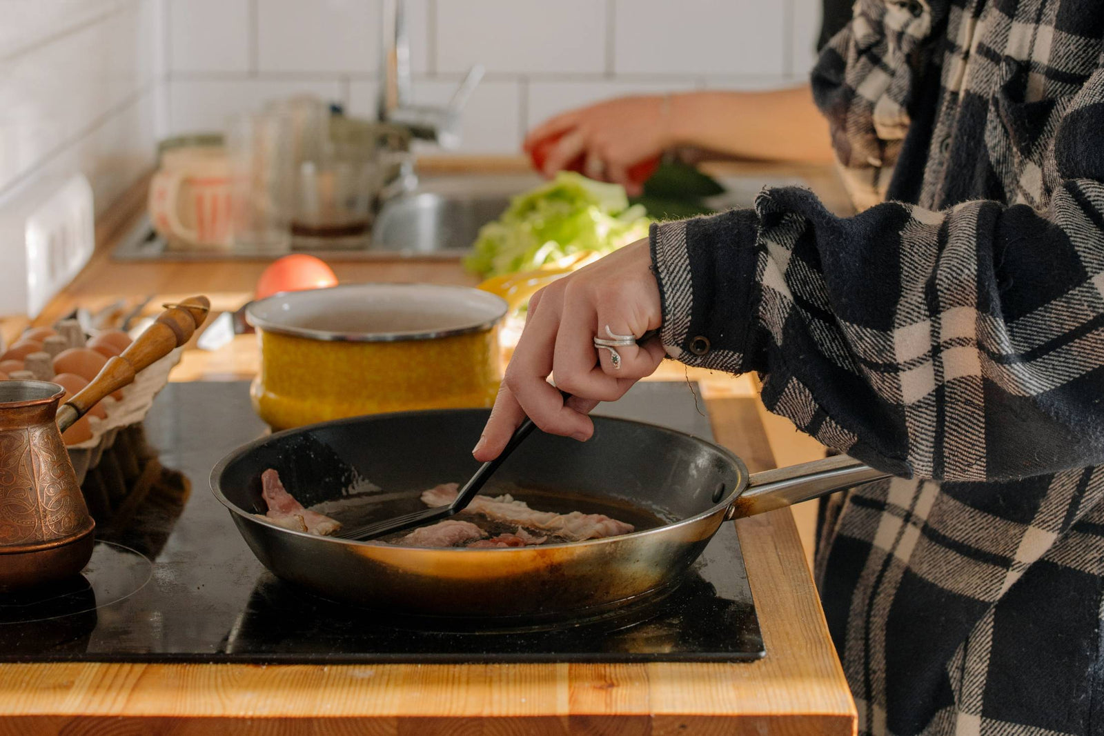 Les poêles de cuisson pour les plaques électriques
