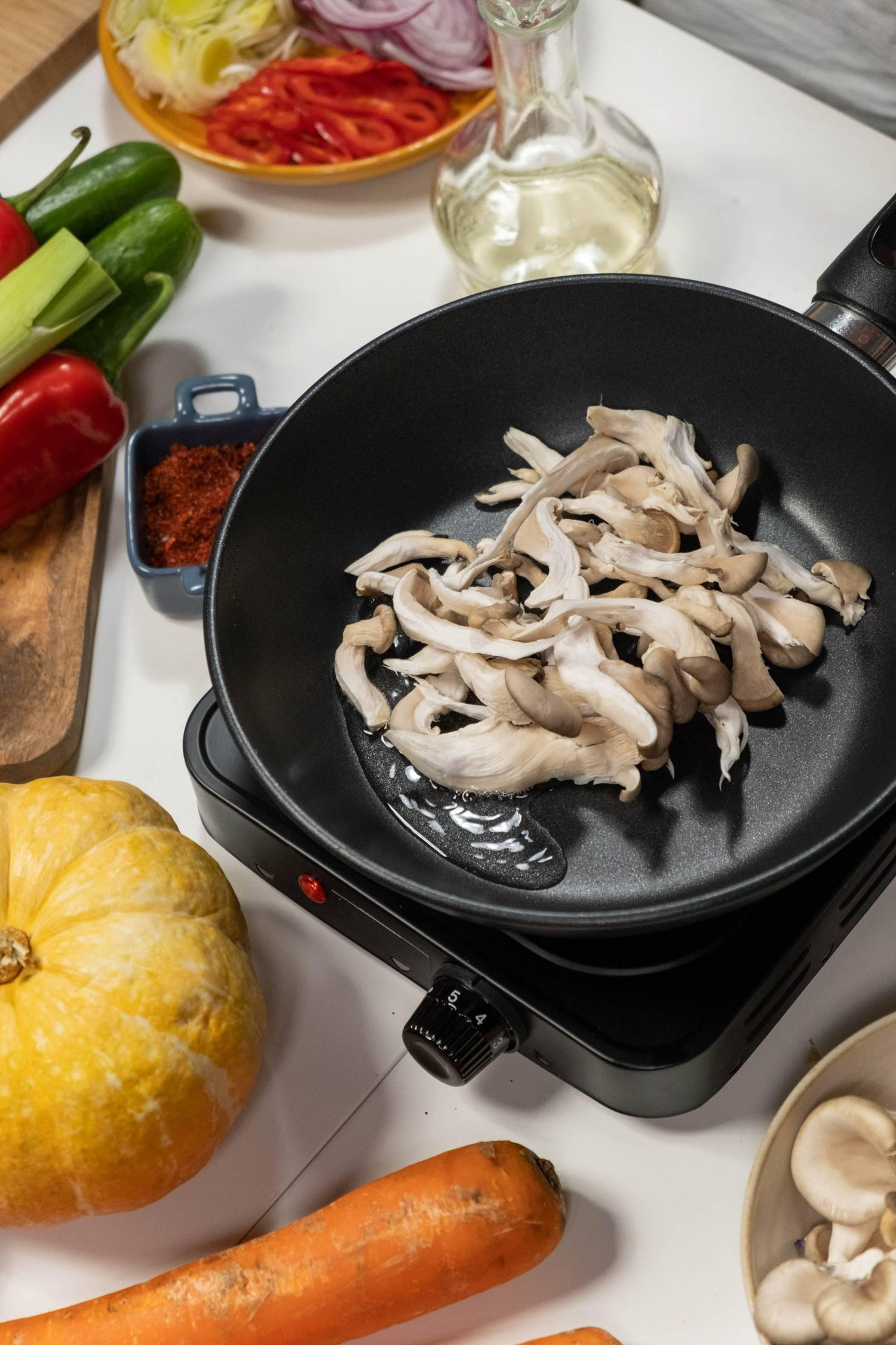 Les woks pour les plaques électriques