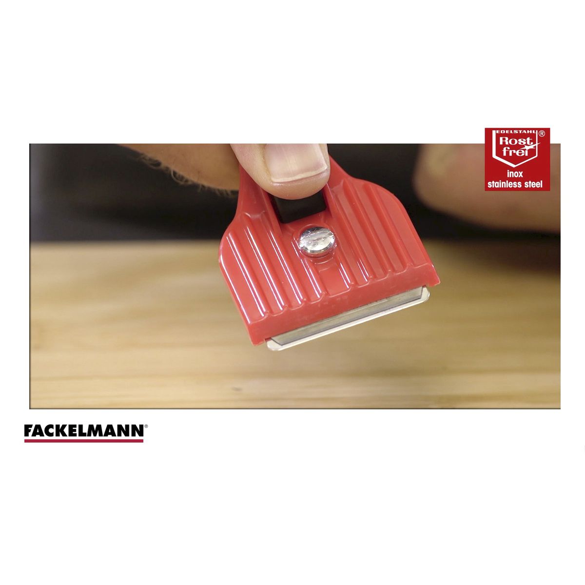 Racloir rouge pour plaque vitrocéramique Fackelmann