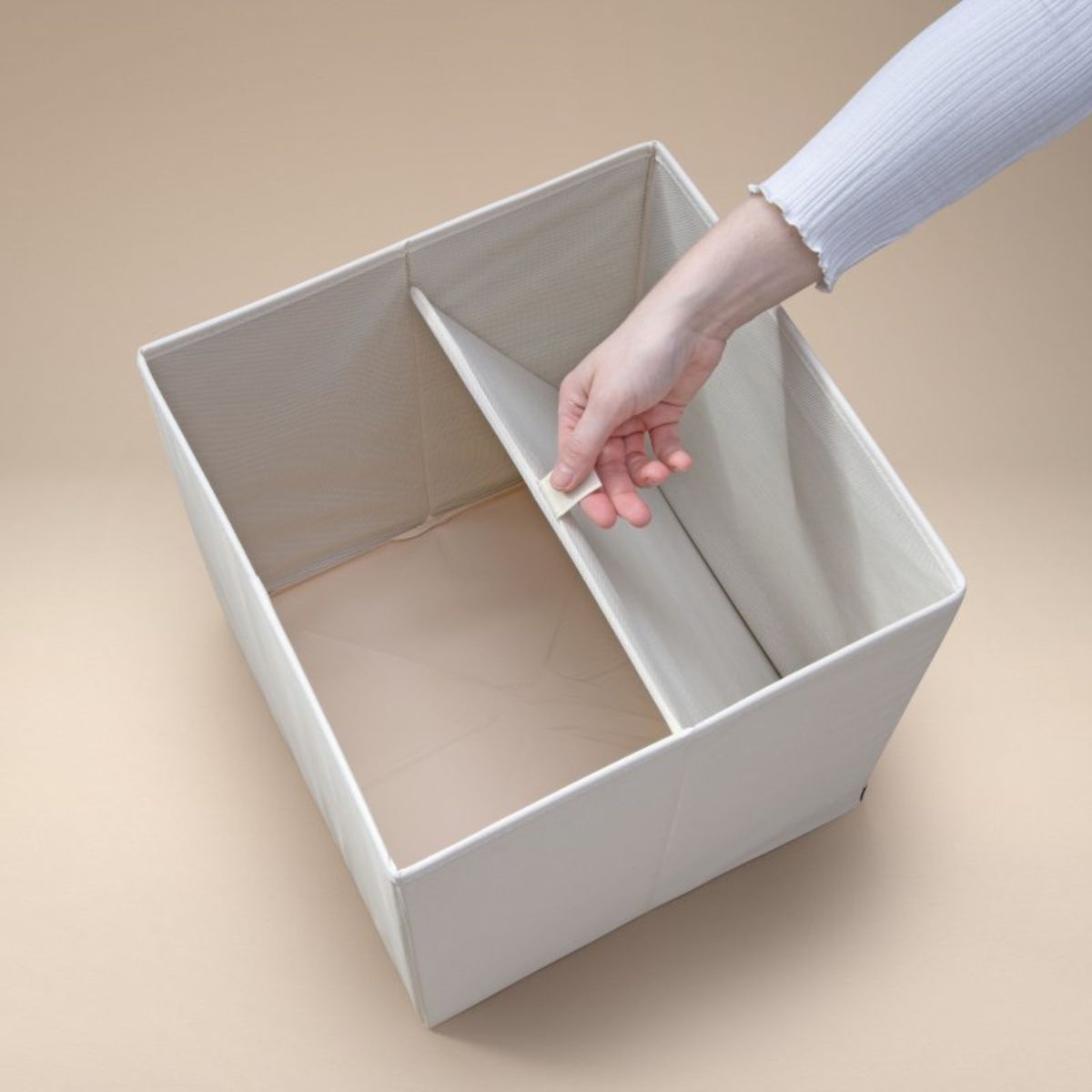Boîte de rangement "lion" sur fond clair, compatible avec l'étagère IKEA KALLAX Lifeney